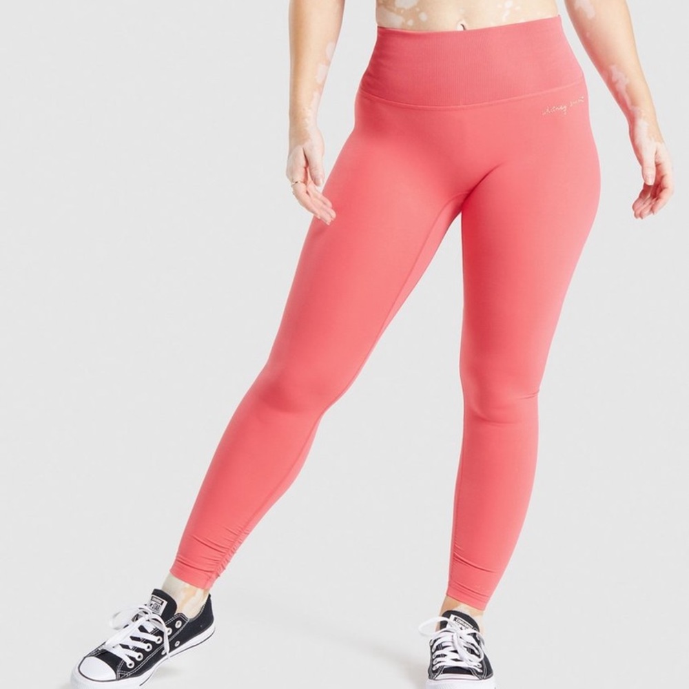 Whitney Simmons Gymshark Ribbed leggings cyber red